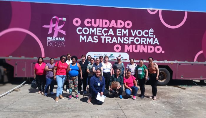 Guaraniaçu - Mulheres realizam exames de mamografia em ação especial de saúde